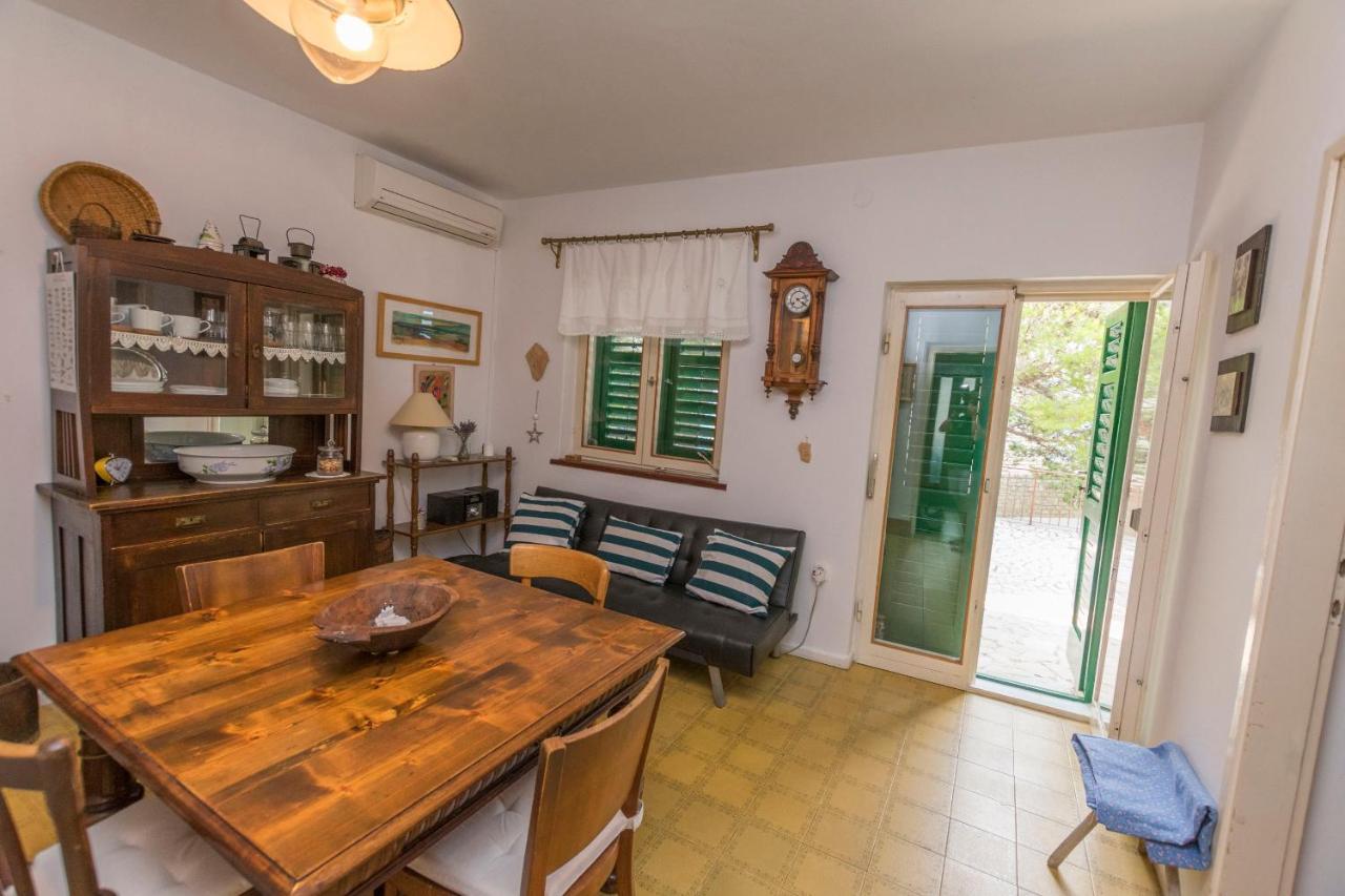 Apartments Ziva Primošten Екстериор снимка
